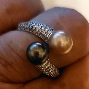 Vantel Pearls sterling silver ring